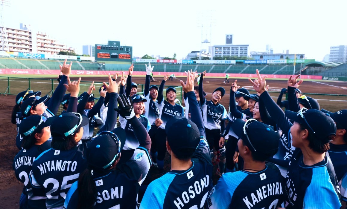 ソフトボールチーム　takagi 北九州Water Wave　写真